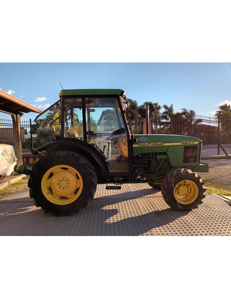 JOHN DEERE 5510N